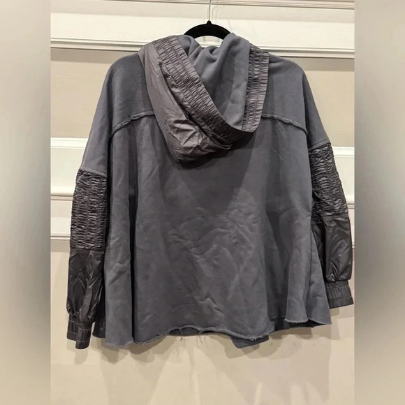 NWT FP Movement Spin Hooded Pullover - Picture 5 of 5